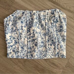 Blue and white floral corset top #floralcorset
